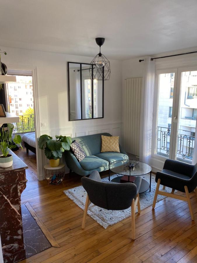 Appartement Buttes Chaumont Paris Exterior foto